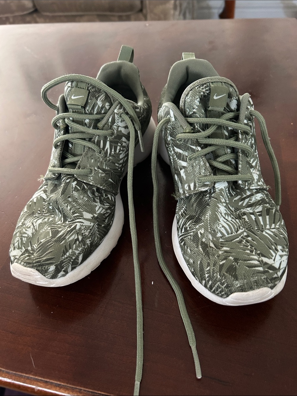 Nike Kids Olive Green Palm-Print Sneakers